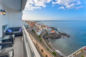Incredible Sea & Mountain View AirCon Front Line of Atlantic Ocean